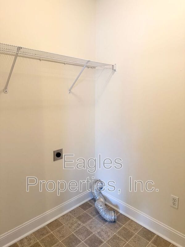 Building Photo - 2736 Hatteras Dr