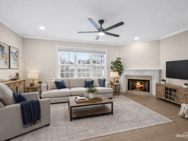 Building Photo - 327 Loomis St