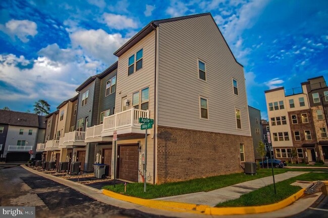 Building Photo - 13724 Cobble Lp