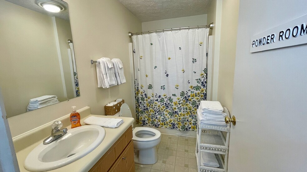 Upstairs Bathroom - 30 True Way Ln