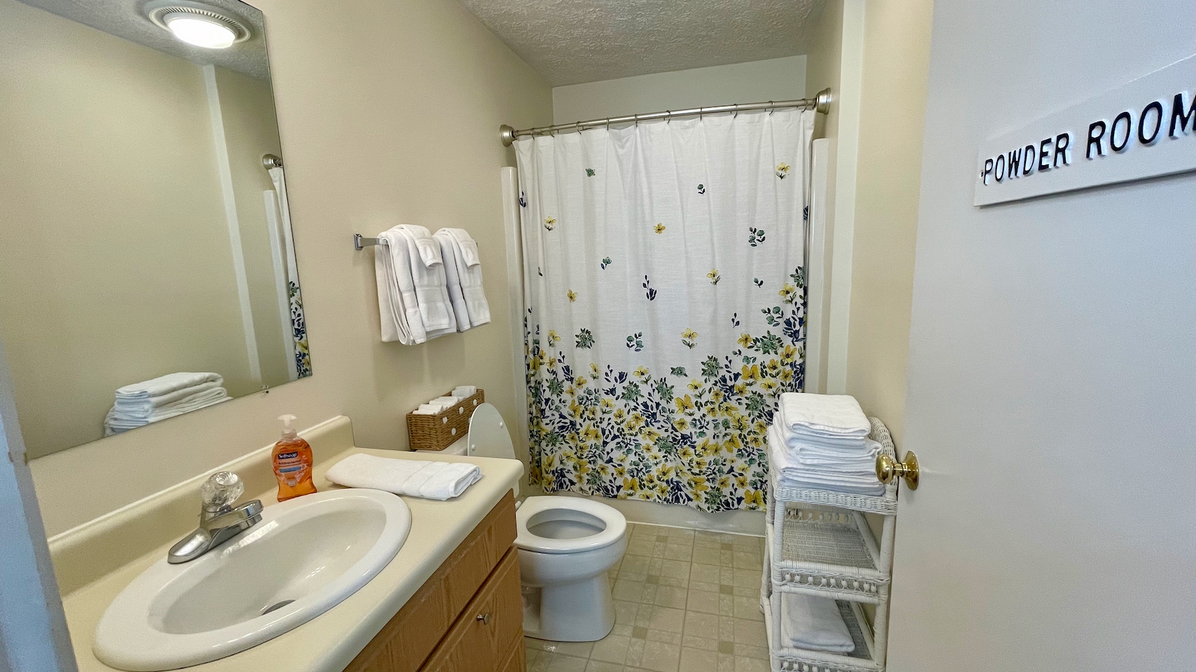 Upstairs Bathroom - 30 True Way Ln