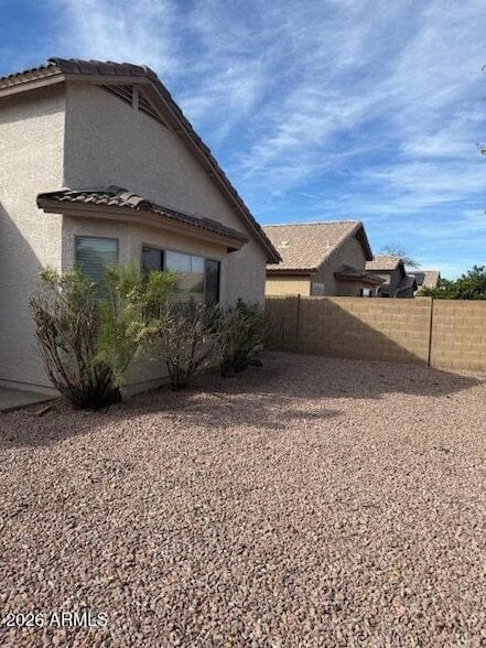 Building Photo - 1314 E Ash Rd