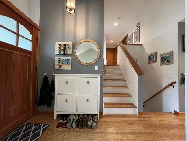 Building Photo - Bright and Open 4 Bedroom Cedar Mill Home with Vaulted Ceilings, Skylights & Multiple Living Areas
