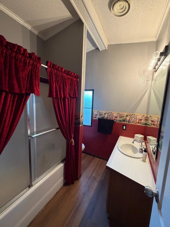 Building Photo - 11120 Gentry Ln