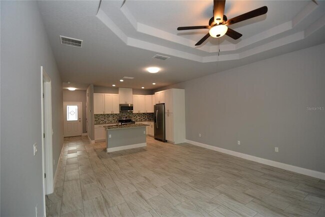 Building Photo - 17 Zoeller Ct