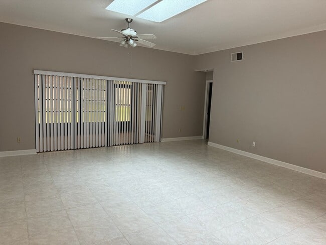 Building Photo - COMING SOON!! Highly Desirable DR PHILLIPS 3 bedroom 2 bath townhome with double car garage