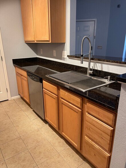 Building Photo - 17346 Nature Walk Tr