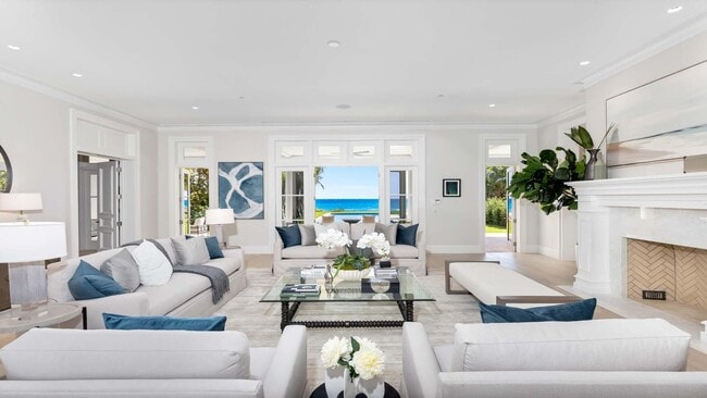 Building Photo - 2315 S Ocean Blvd
