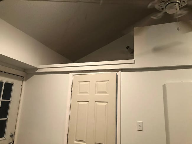 Building Photo - 1336 Helios Ave