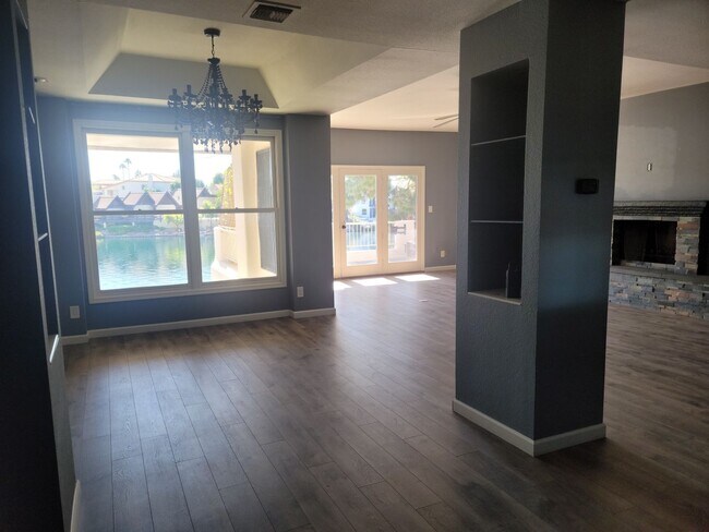 Building Photo - On the water! Updated 2bd/2ba Tempe Rental--COMING SOON