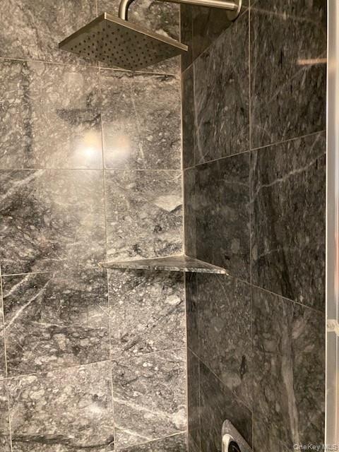 Building Photo - 4 Martine Ave