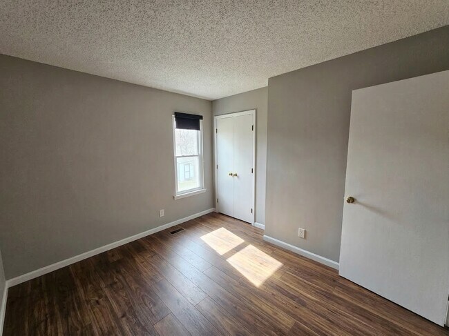 Building Photo - 2706 Ramblegate Ln