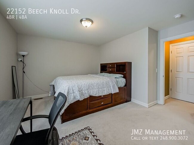 Building Photo - 22152 Beech Knoll Dr