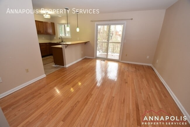 Building Photo - 418 Crane's Roost Ct