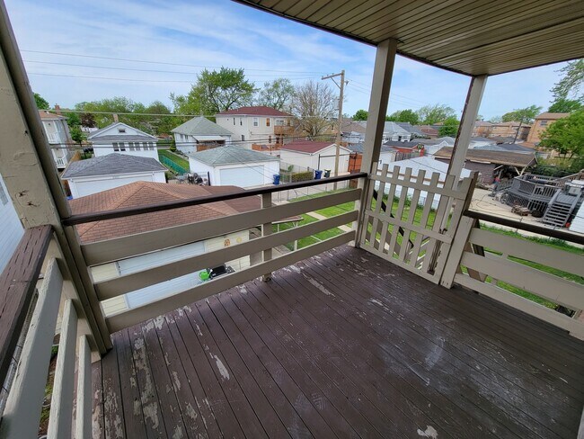 Building Photo - 2306 N 75th Ave