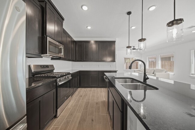 Building Photo - 10111 Crescendo Wy