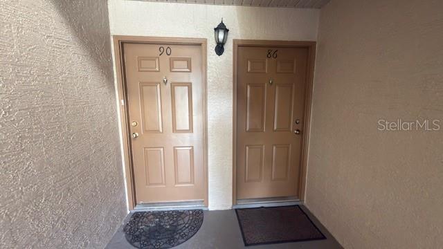 Building Photo - 4690 Pembrook Pl