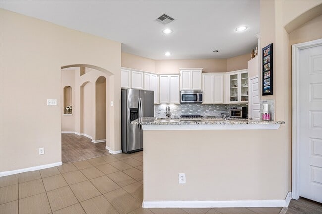 Building Photo - 7030 Villa Mountain Ln