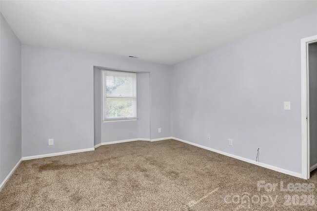 Building Photo - 6146 Meadow Rose Ln