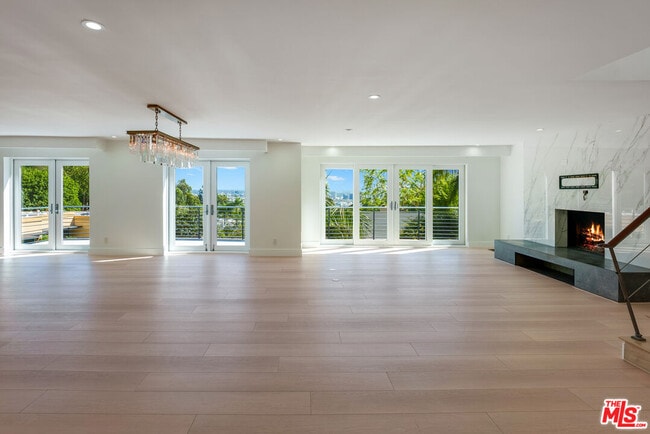 Building Photo - 1404 Devlin Dr