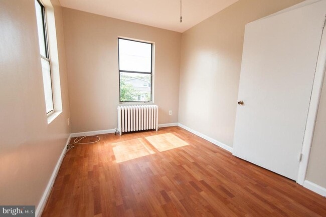 Building Photo - 6410 63rd Pl