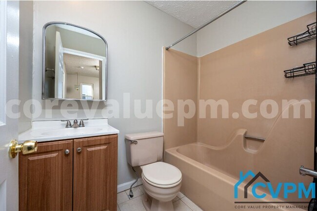 Building Photo - 1290 Holmespun Dr