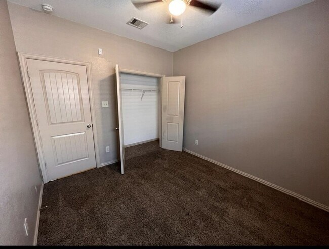 Building Photo - 2326 Horned Owl Dr