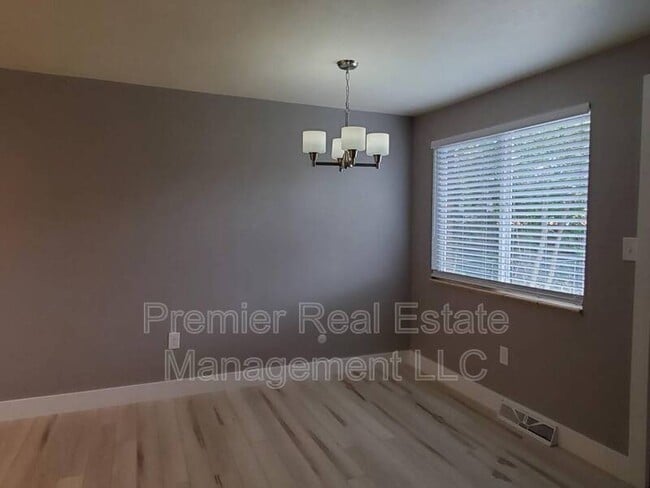 Building Photo - 7247 W 13th Ave