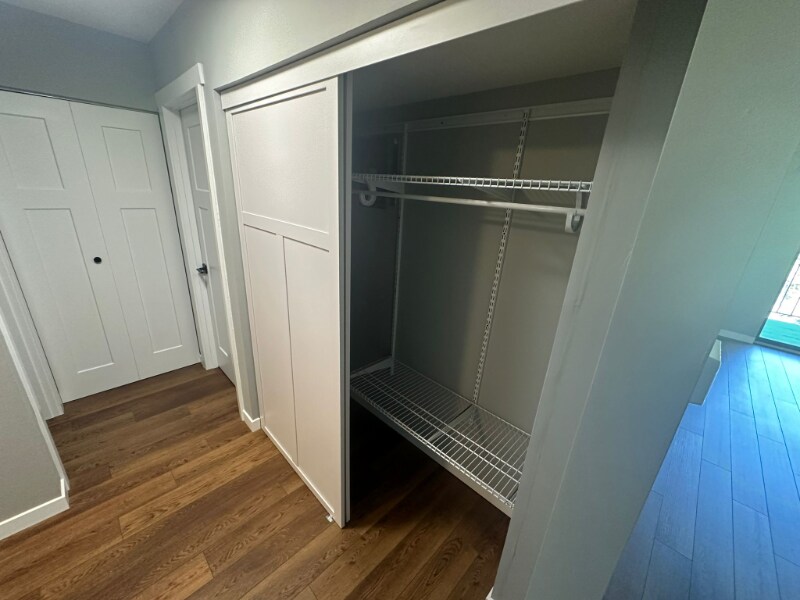 Building Photo - 4575 W 80th St Cir