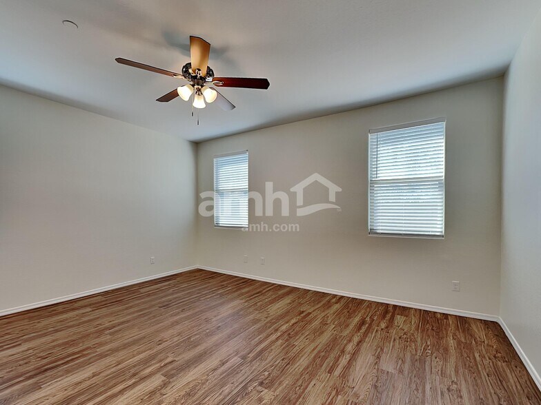 Building Photo - 1838 N 212th Ln