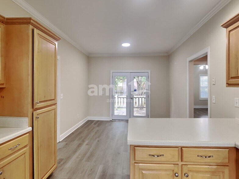 Building Photo - 417 Bethany Cir