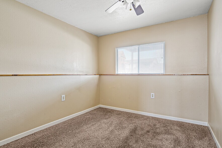 Building Photo - 4860 Freedom Ave