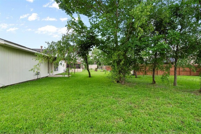Building Photo - 11626 Borderwood Dr