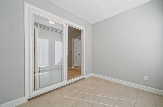 Building Photo - 901 Pine Mill Ct