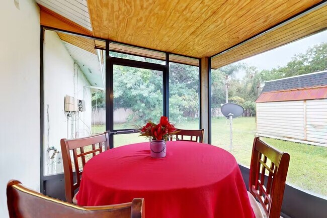 Building Photo - 4013 Audubon Dr