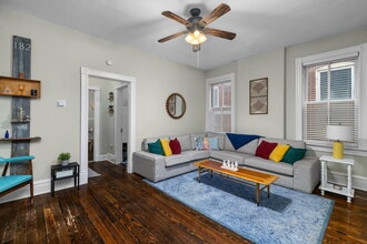 Building Photo - 2819 Shenandoah Ave