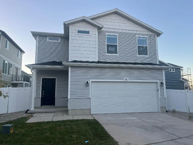 Building Photo - 341 N Colonnade Rd