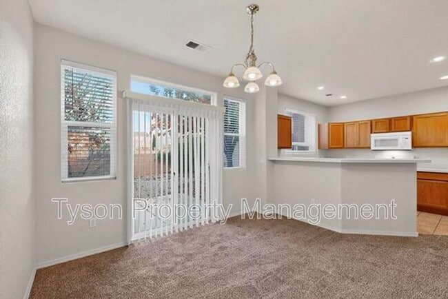 Building Photo - 6520 Los Pueblos Pl NW