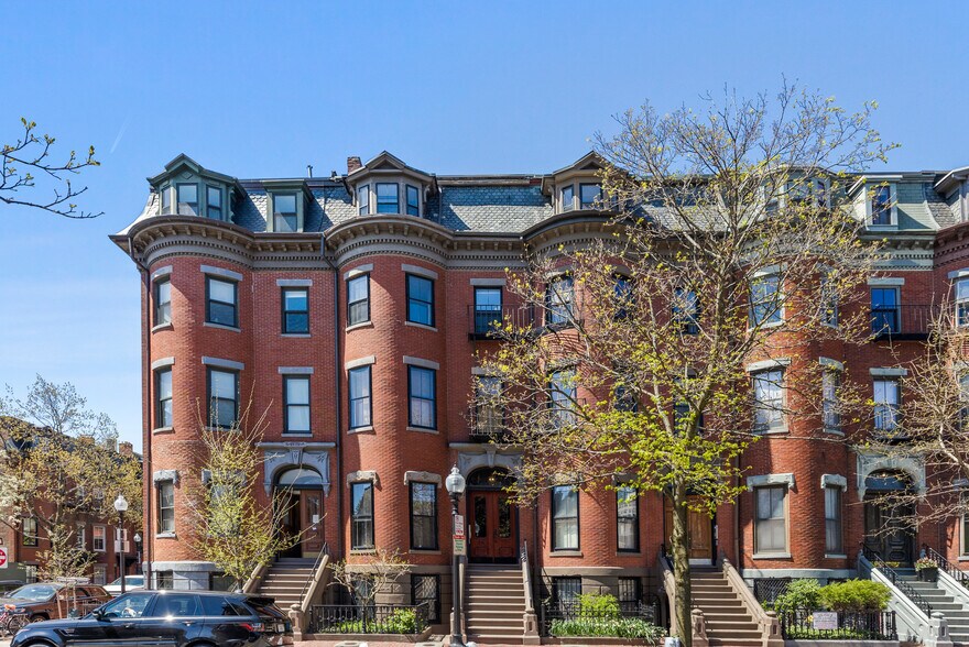 Primary Photo - 26 Dartmouth St