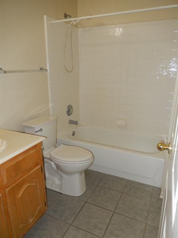 Building Photo - 2717 Creek Valley Dr