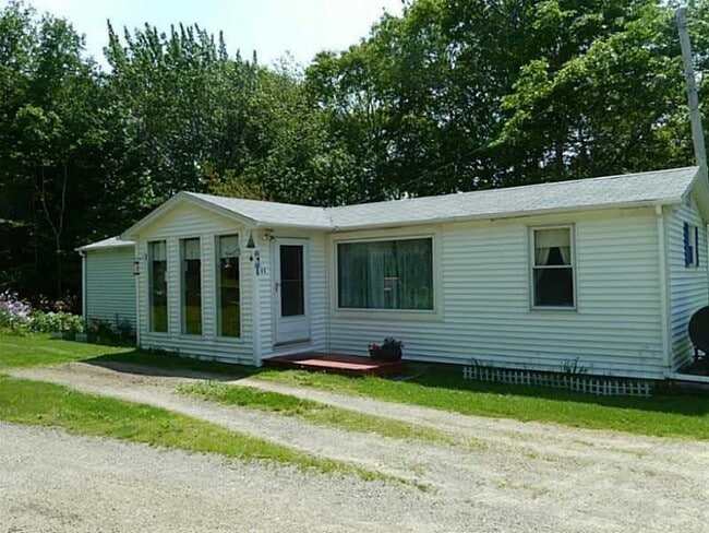 Primary Photo - 43 Poore Rd