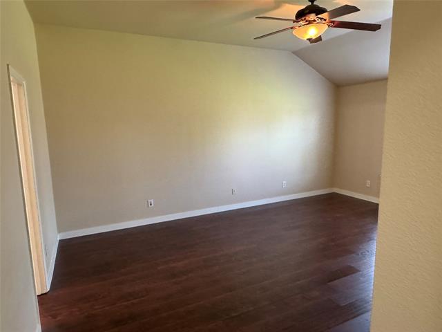 Building Photo - 2800 Briargrove Ln