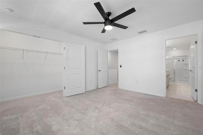 Building Photo - 8565 Daybreak St