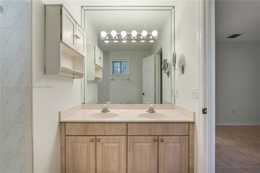 Building Photo - 7733 SW 94th Ln