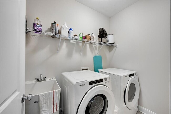 Building Photo - 3192 Bartee Walk