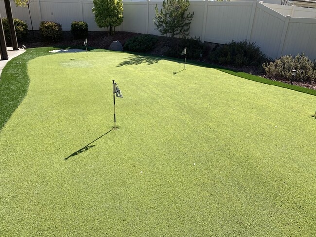 Building Photo - 29537 Glenneyre Way