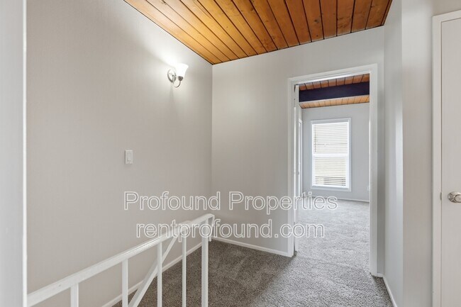 Building Photo - 6030 SW 130th Ave