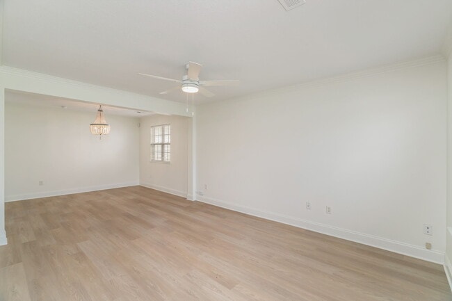 Building Photo - 3956 Archibald Way