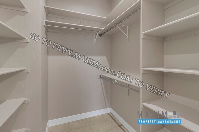 Building Photo - 660 Tilman Drive