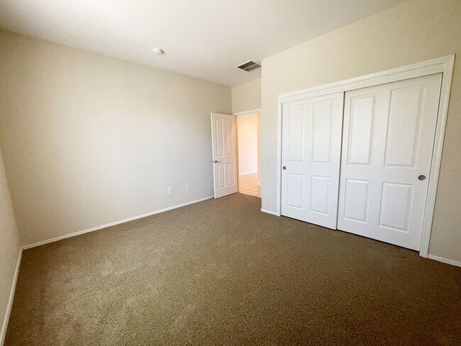 Building Photo - BEAUTIFUL HOME IN SOLERA SUN CITY ANTHEM